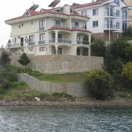Sovalye Island